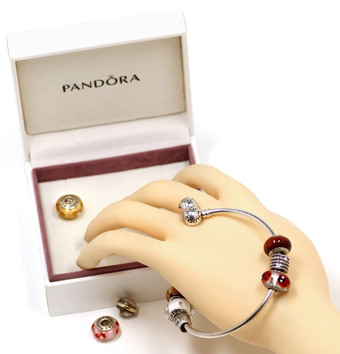 Foto 5 - Pandora Armreif mit 6 Muranoglas Charms und 4 in Silber, Q0129