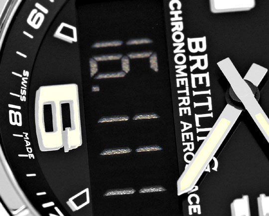 Foto 3 - Breitling Aerospace Chronograph Titan Ungetragen Topuhr, U1483